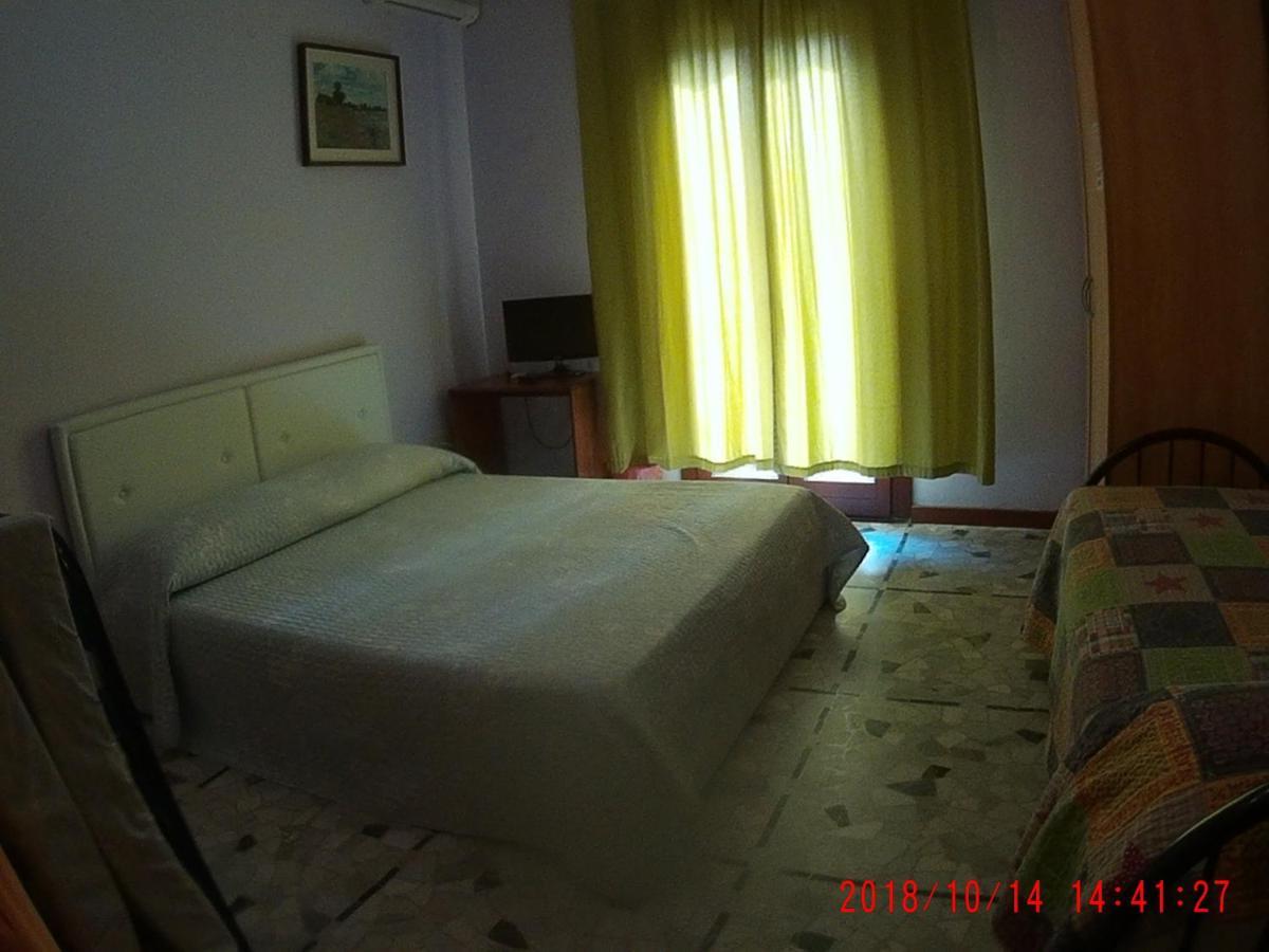 The Caponi Bros Bed & Breakfast Mestre Luaran gambar