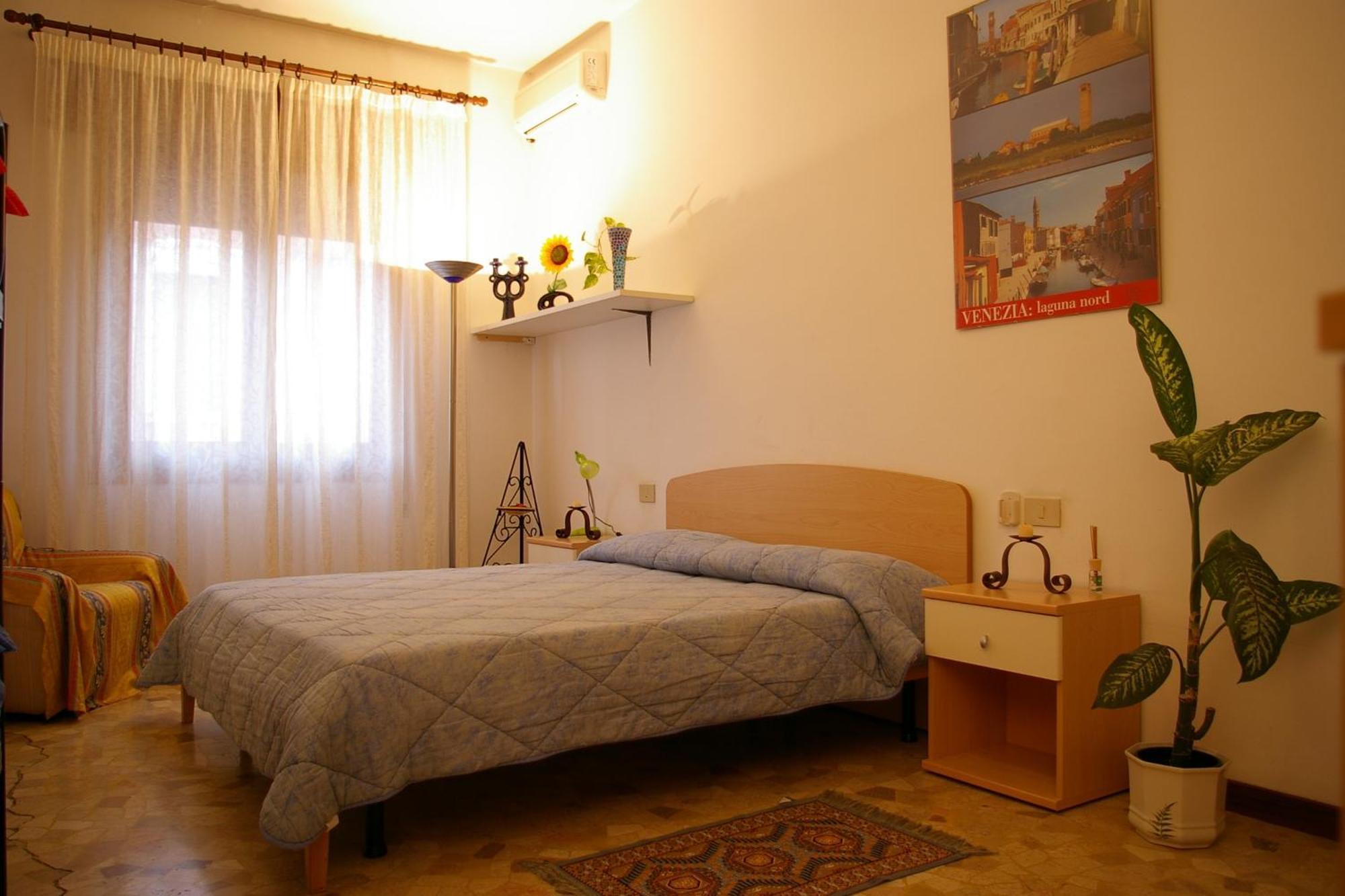 The Caponi Bros Bed & Breakfast Mestre Luaran gambar