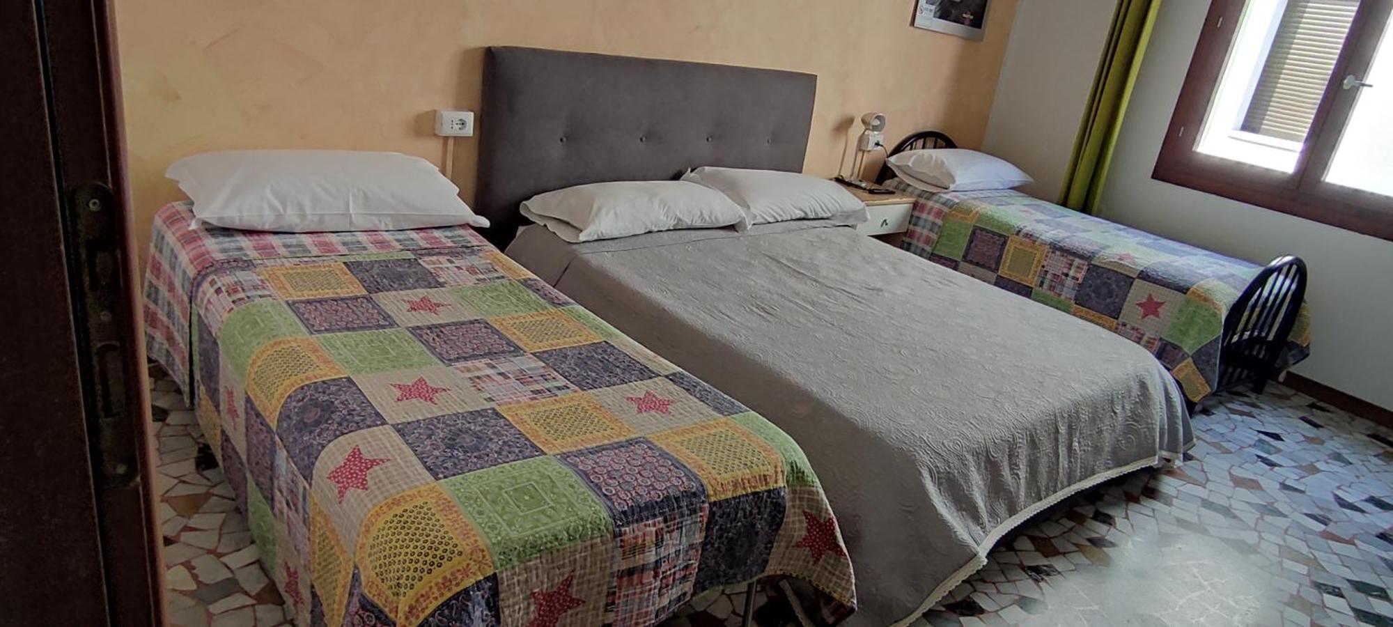 The Caponi Bros Bed & Breakfast Mestre Luaran gambar