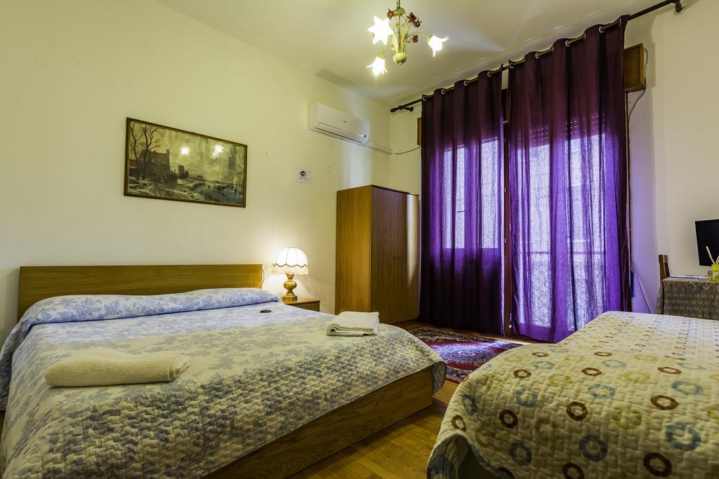 The Caponi Bros Bed & Breakfast Mestre Luaran gambar