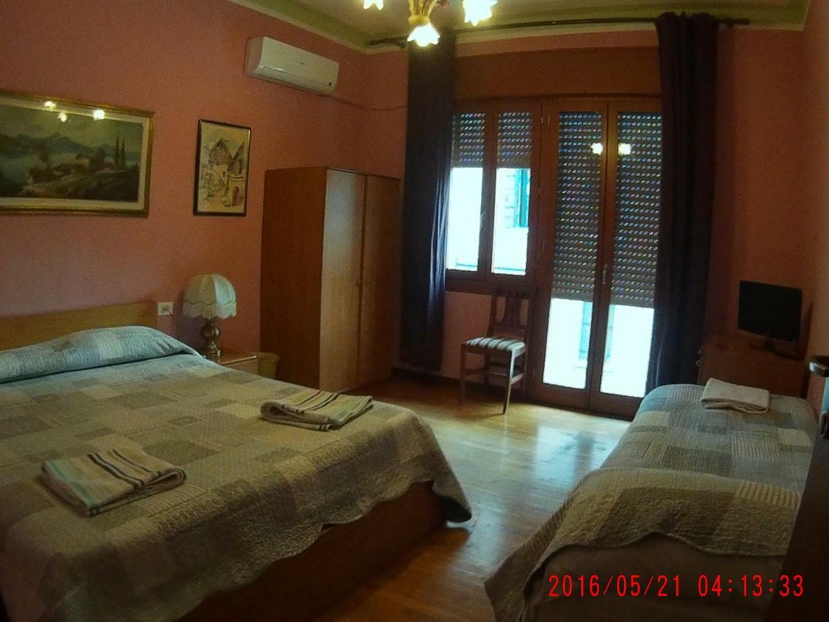 The Caponi Bros Bed & Breakfast Mestre Luaran gambar